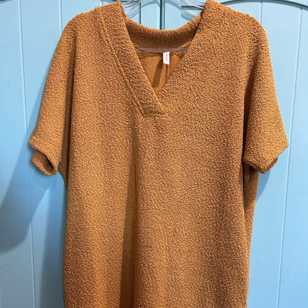 EUC Wishlist women’s sz m/l mustard tunic top shirt